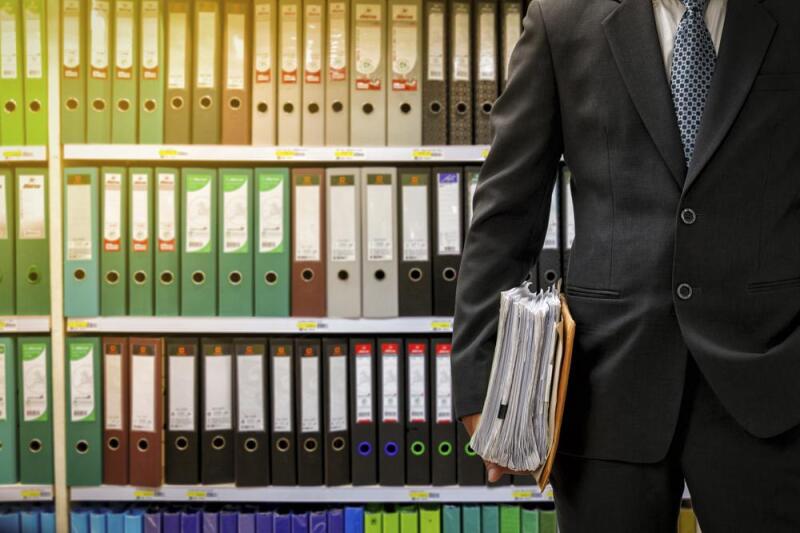 Servidores públicos del SAT con más atribuciones